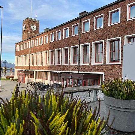 Bodo Hostel & Motel Екстериор снимка